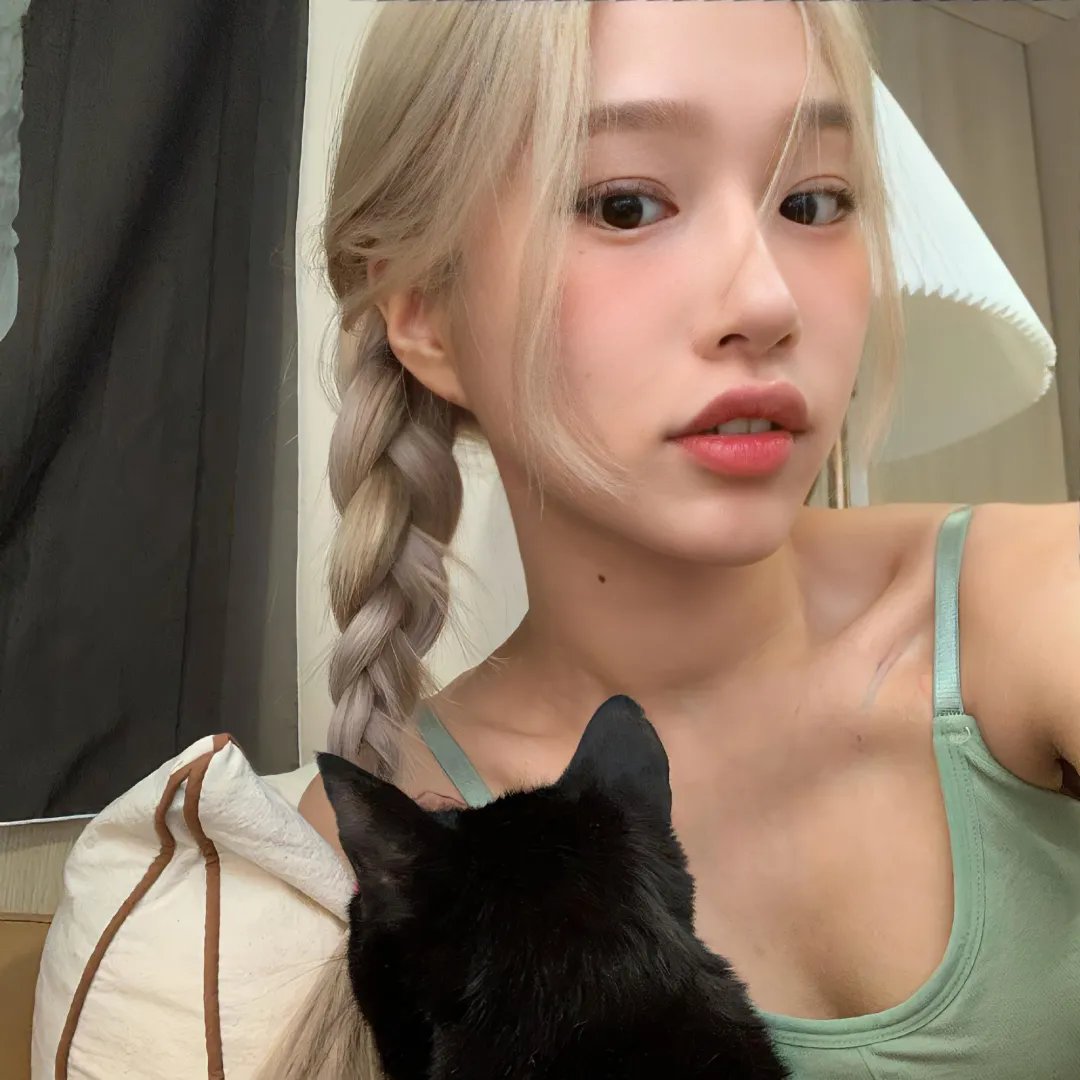 女摄青鬼游埠